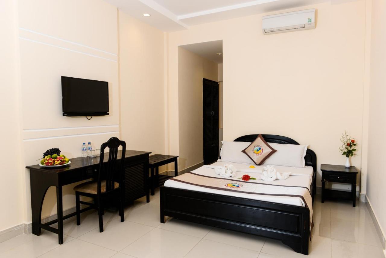 Hon Rom Central Beach Resort Mui Ne Exterior photo